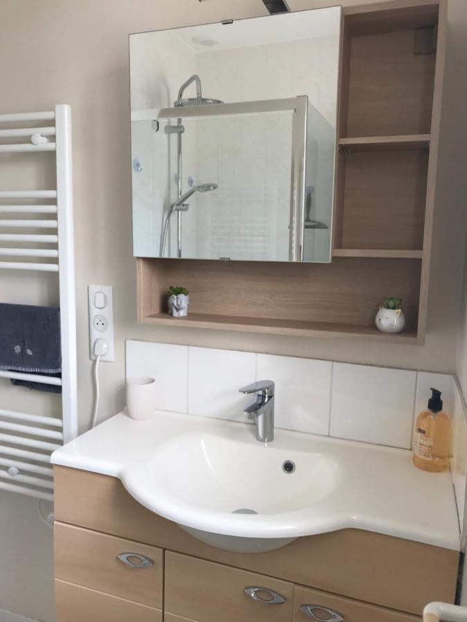 Holiday home 35m2 A 3 Km De La Gare D Angouleme Avec Draps Et Linge De Maison Fournis Le Gond-Pontouvre